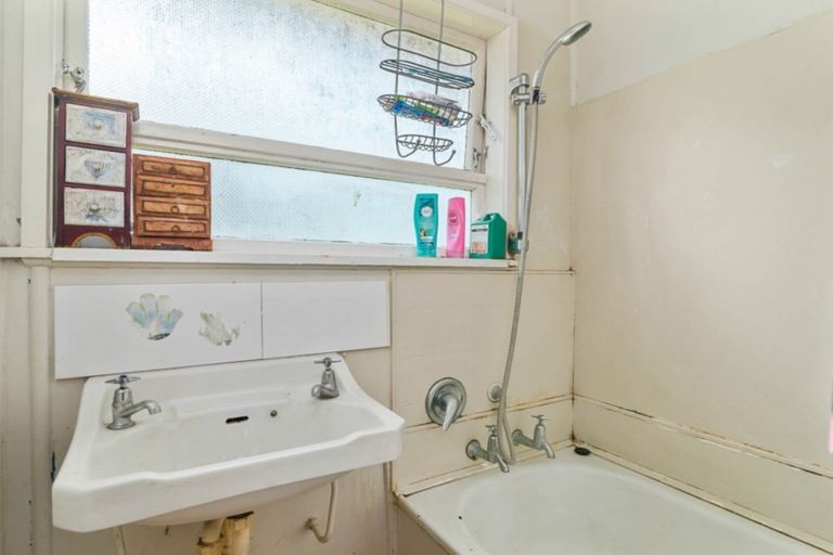 Photo of property in 32 Homedale Street, Pukehangi, Rotorua, 3015