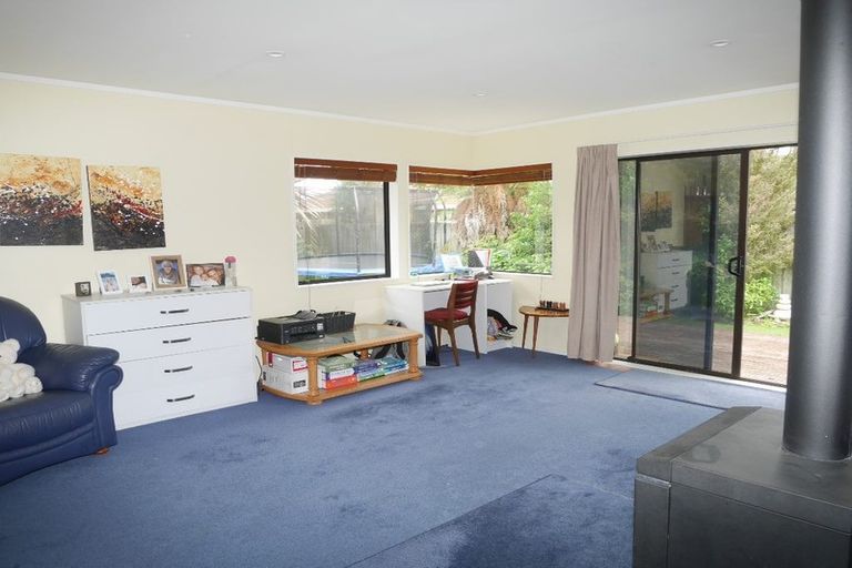 Photo of property in 45 Cedar Drive, Paraparaumu Beach, Paraparaumu, 5032