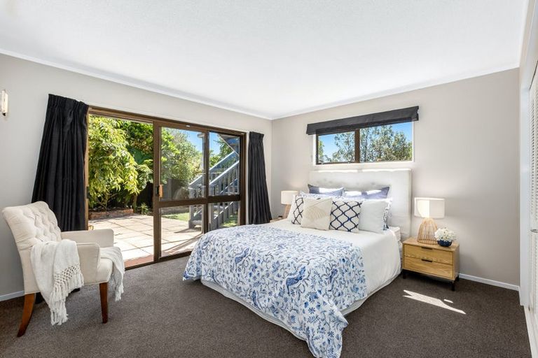 Photo of property in 25 Longitude Place, Whitby, Porirua, 5024