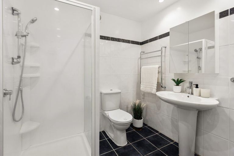 Photo of property in 183 Darlington Road, Miramar, Wellington, 6022