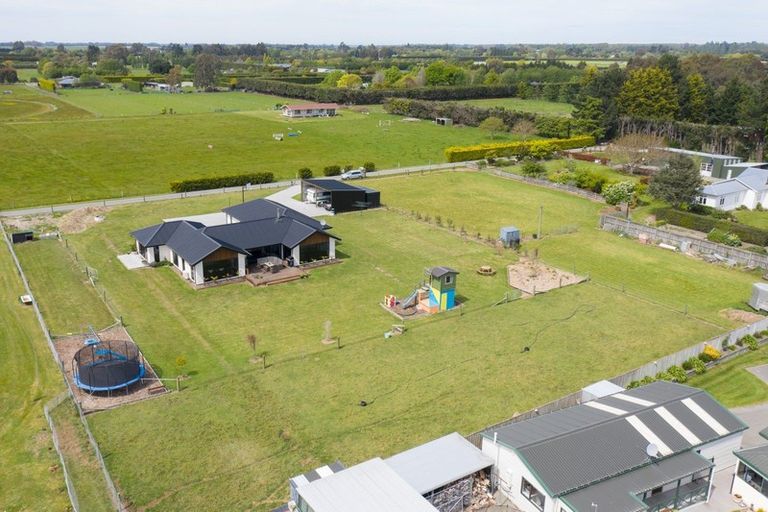 Photo of property in 28 Gordons Road, Netherby, Ashburton, 7772