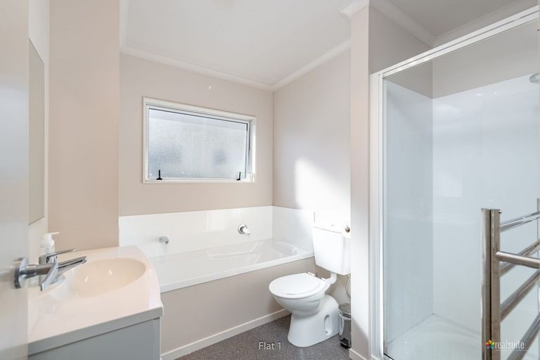 Photo of property in 6c Pokaka Street, Birchville, Upper Hutt, 5018