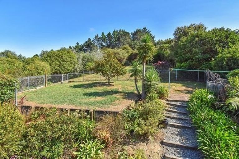Photo of property in 525 Creightons Road, Ardmore, Papakura, 2582
