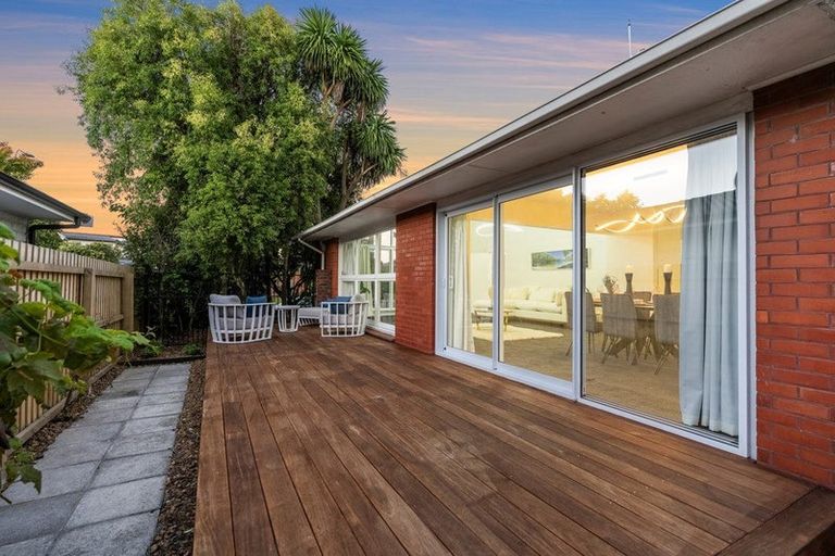 Photo of property in 5 Parkstone Avenue, Ilam, Christchurch, 8041