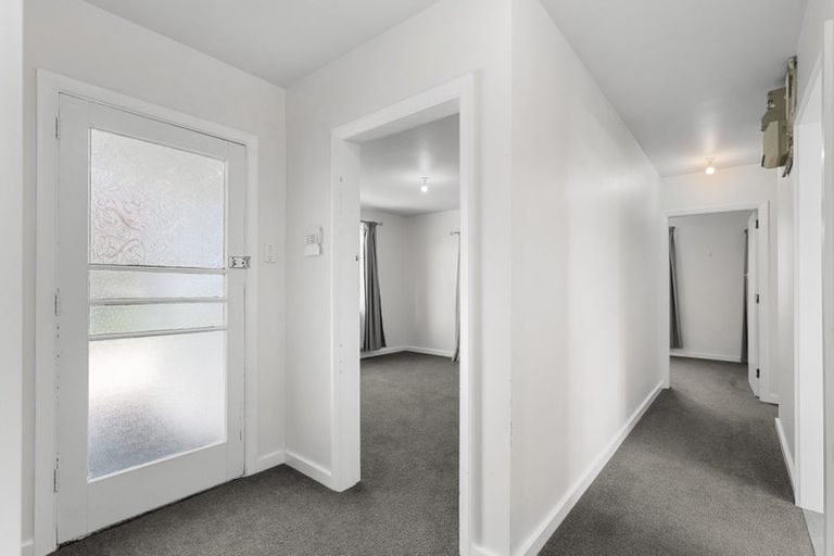 Photo of property in 290 Waterloo Road, Hornby, Christchurch, 8042