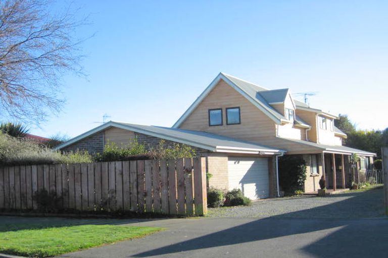 Photo of property in 74 Newcastle Street, Windsor, Invercargill, 9810