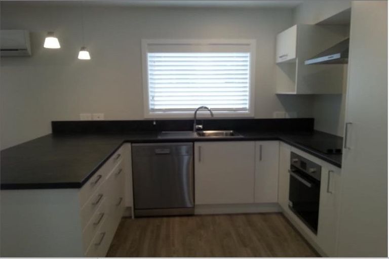 Photo of property in 2/48 Trafalgar Street, St Albans, Christchurch, 8014