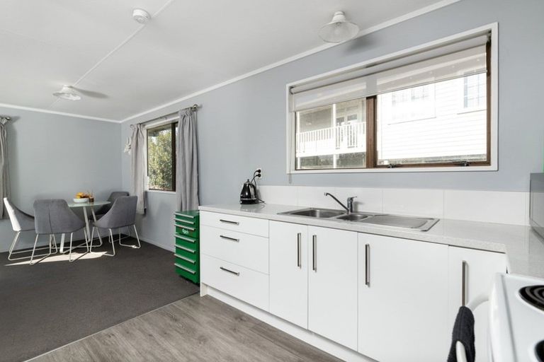 Photo of property in 60b Percy Road, Papamoa Beach, Papamoa, 3118