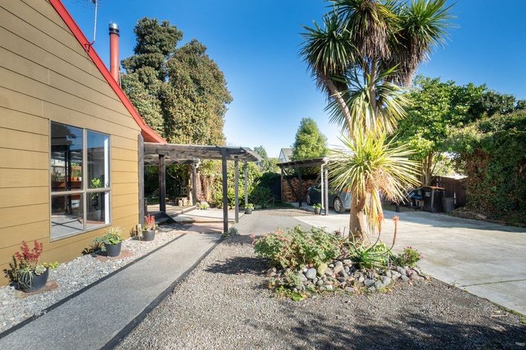 Photo of property in 32a Haydon Street, Roslyn, Palmerston North, 4414