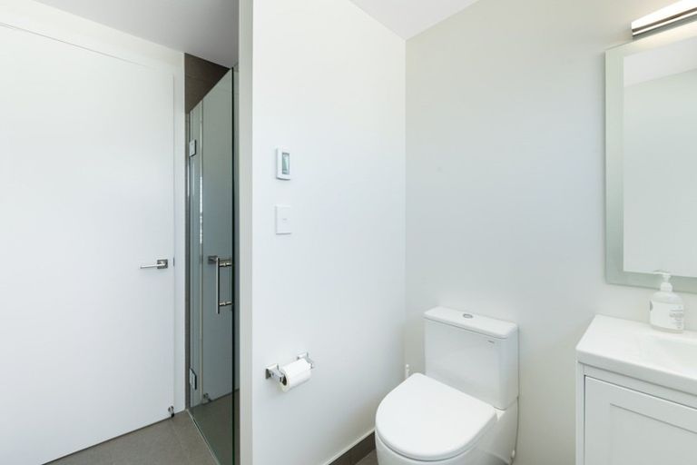 Photo of property in 12 Tuangi Way, Papamoa Beach, Papamoa, 3118
