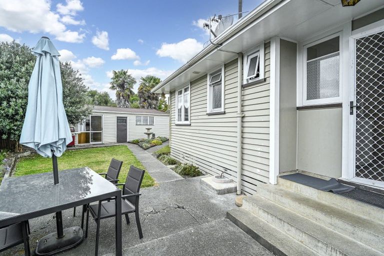 Photo of property in 1410 Caroline Road, Mayfair, Hastings, 4122