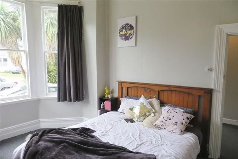 Photo of property in 6 Howard Street, Gore, 9710