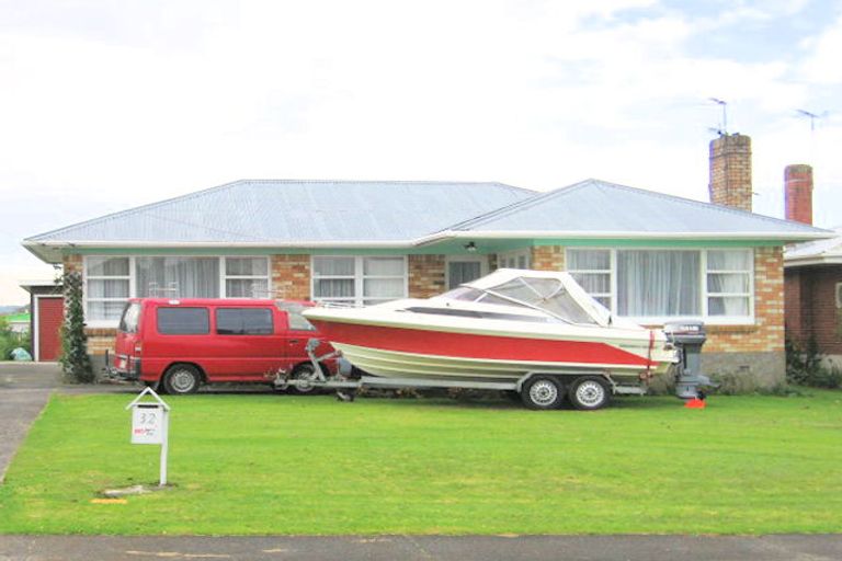Photo of property in 32 Rogers Road, Manurewa, Auckland, 2102