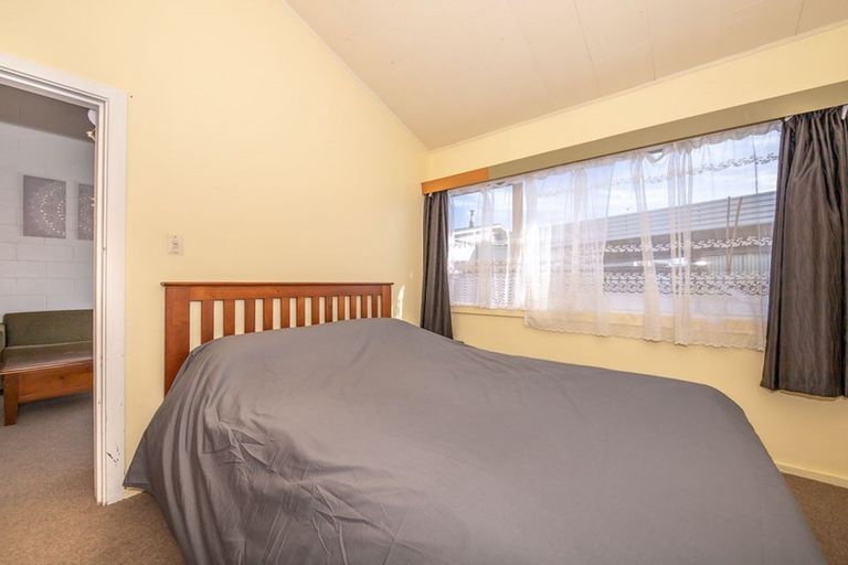 Photo of property in 163 Romilly Street, Westport, 7825