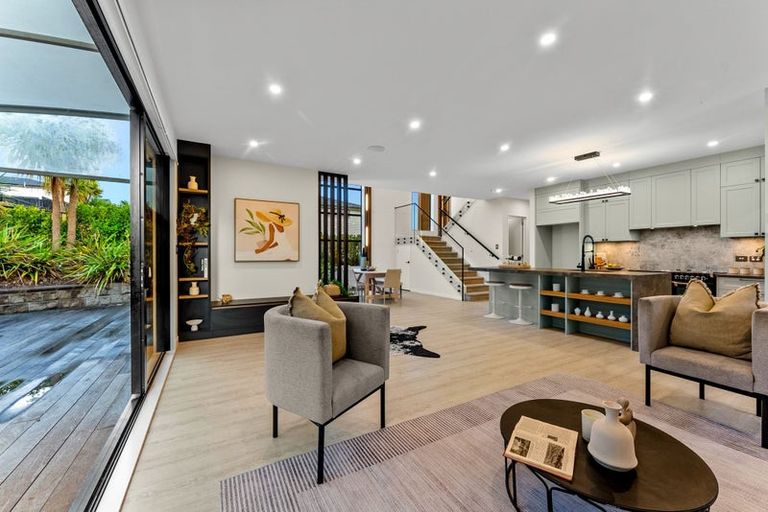 Photo of property in 10 Keel Street, Long Bay, Auckland, 0630