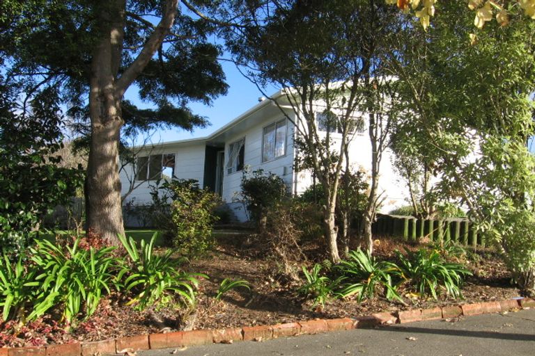 Photo of property in 12 Heatherlea Heights, Feilding, 4702