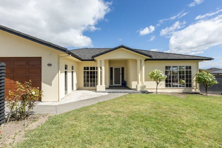 Photo of property in 39 Brooklands Drive, Havelock North, 4130