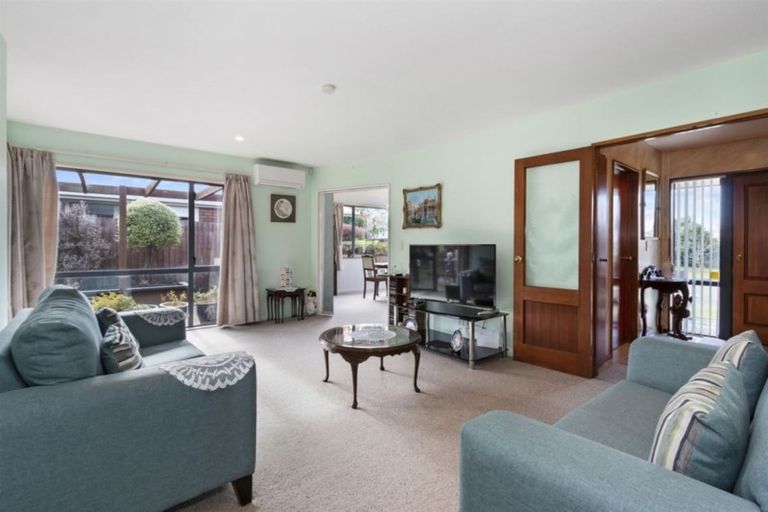 Photo of property in 15 Pearce Place, Kaiapoi, 7630