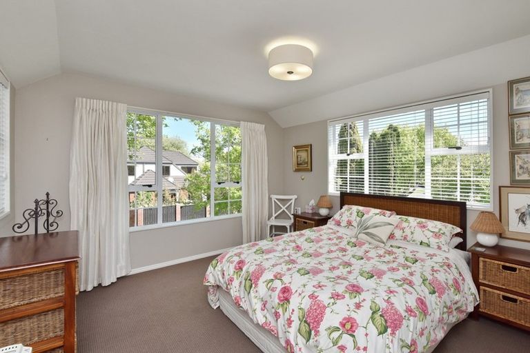 Photo of property in 28 Witbrock Crescent, Burnside, Christchurch, 8053
