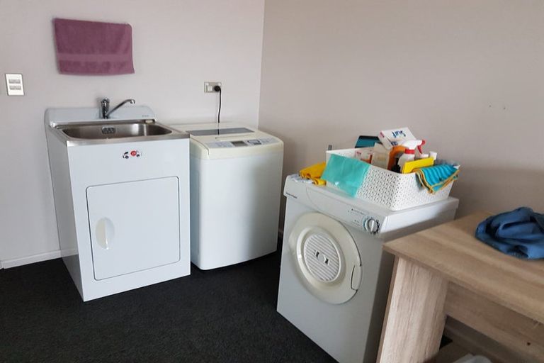 Photo of property in 13/2 Harkness Place, Westport, 7825