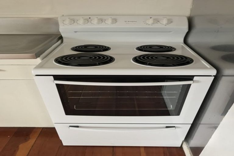 Photo of property in 30 East Street, Claudelands, Hamilton, 3214