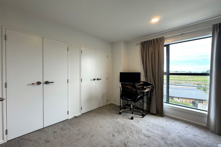 Photo of property in 6 Picturesque Drive, Flat Bush, Auckland, 2019