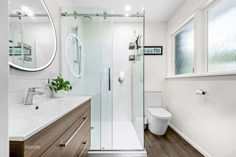 Photo of property in 3 Ashdown Way, Silverstream, Upper Hutt, 5019