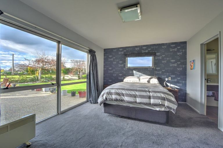 Photo of property in 29 Manse Street, Edendale, 9825