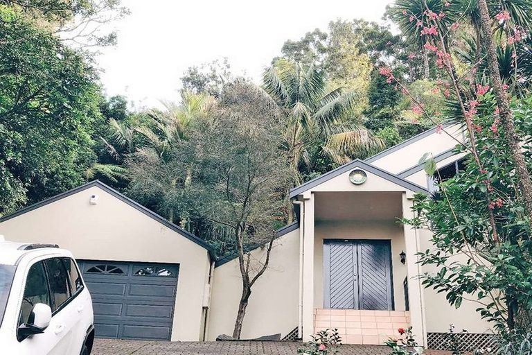 Photo of property in 35 Park Road, Titirangi, Auckland, 0604