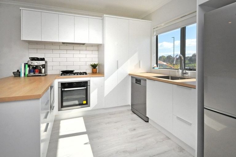 Photo of property in 90 Te Napi Drive, Takanini, 2112