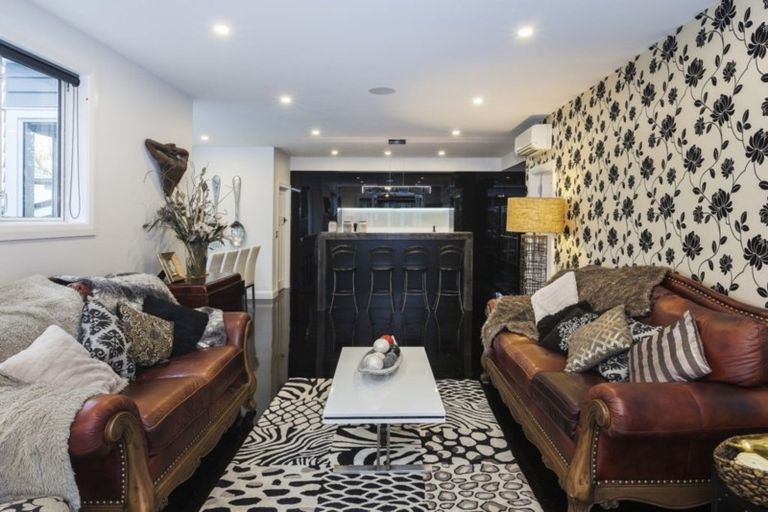 Photo of property in 107 Office Road, Merivale, Christchurch, 8014