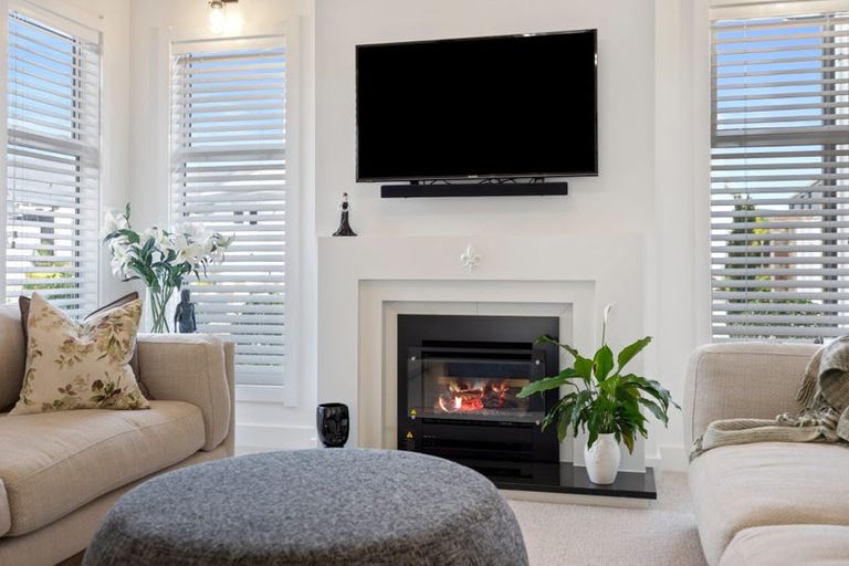 Photo of property in 5 Mollisia Lane, Papamoa Beach, Papamoa, 3118