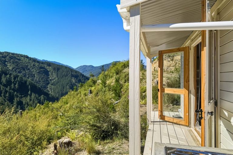 Photo of property in 785 Waikakaho Road, Tuamarina, Blenheim, 7273