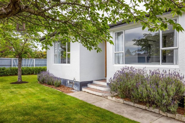 Photo of property in 33 Rata Street, Rangiora, 7400