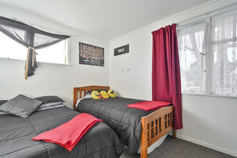 Photo of property in 800 Kiwi Street, Camberley, Hastings, 4120