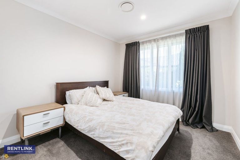 Photo of property in 17 Matepu Crescent, Pyes Pa, Tauranga, 3112