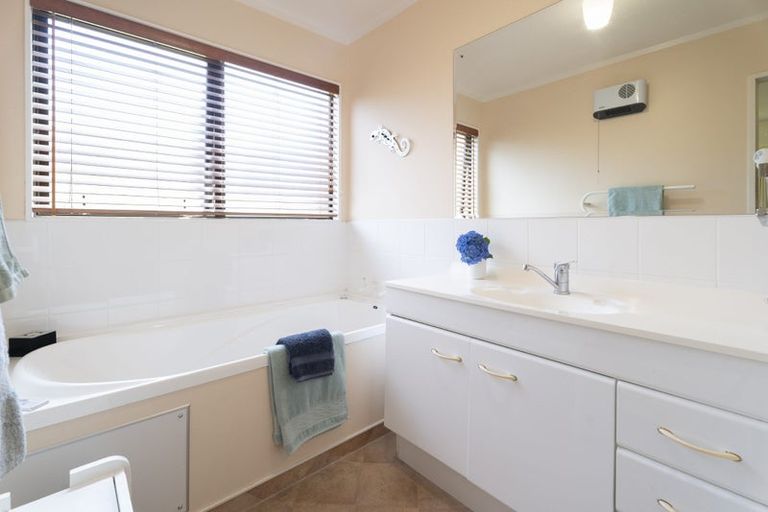 Photo of property in 91 Pope Street, Camborne, Porirua, 5026