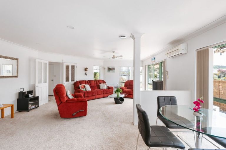 Photo of property in 160 Pacific View Road, Papamoa Beach, Papamoa, 3118
