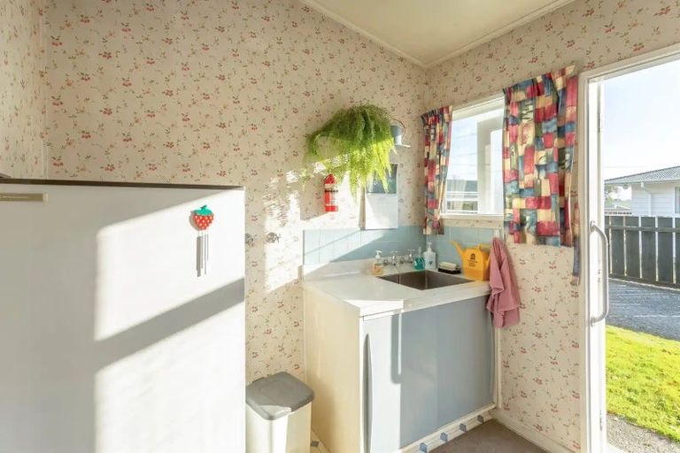 Photo of property in 17 Keir Crescent, Lansdowne, Masterton, 5810