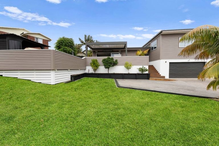 Photo of property in 64 O'halloran Road, Howick, Auckland, 2014