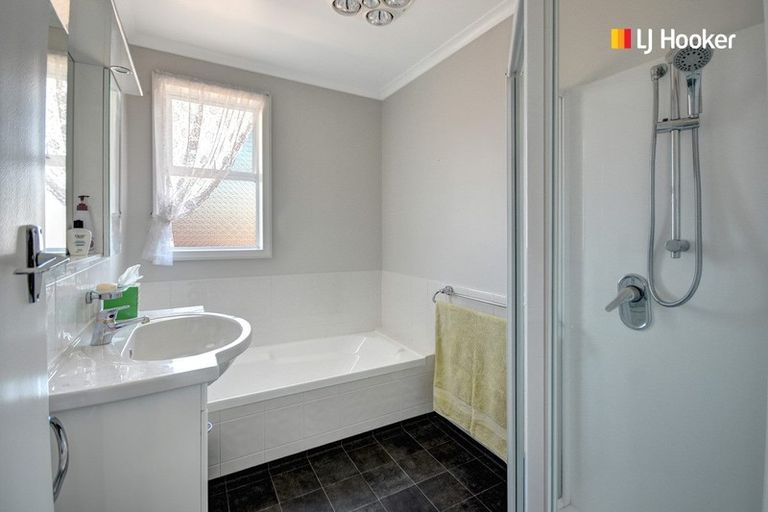 Photo of property in 3 Valiant Road, Waldronville, Dunedin, 9018