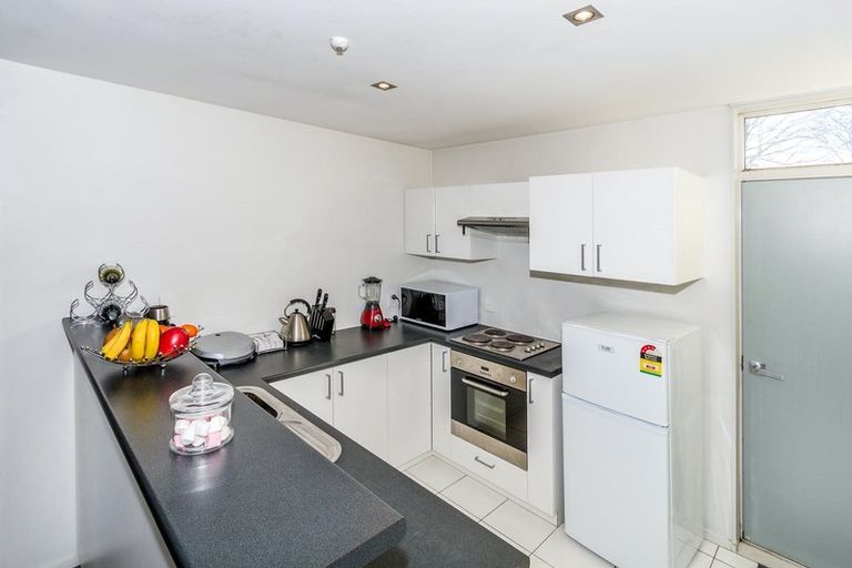 Photo of property in 13/14 Brougham Street, Addington, Christchurch, 8024