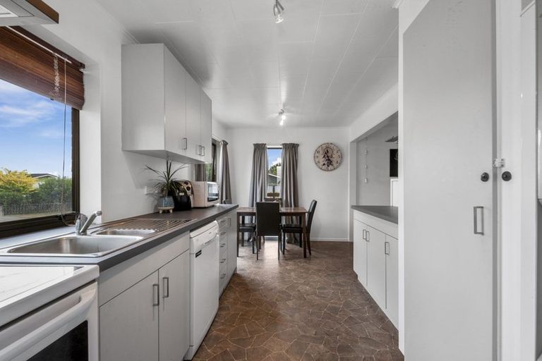 Photo of property in 30 Frederick Street, Two Mile Bay, Taupo, 3330