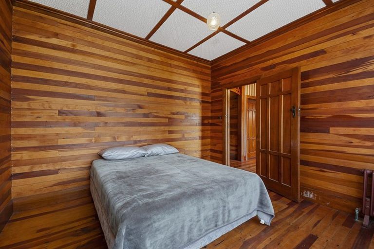 Photo of property in 36 Atutahi Street, Tokaanu, Turangi, 3381