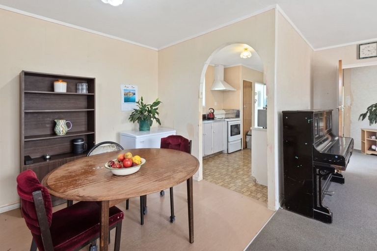 Photo of property in 15 Clotworthy Crescent, Onerahi, Whangarei, 0110