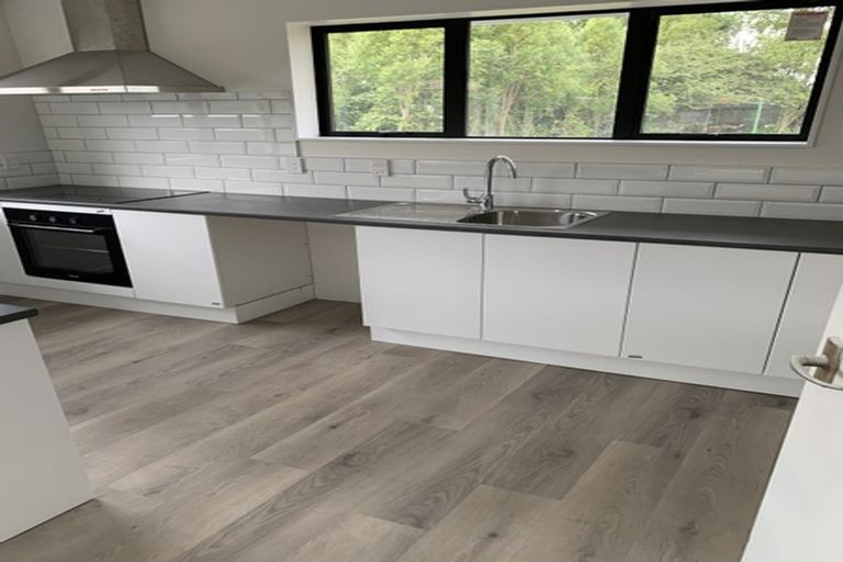 Photo of property in 26 Larch Place, Casebrook, Christchurch, 8051