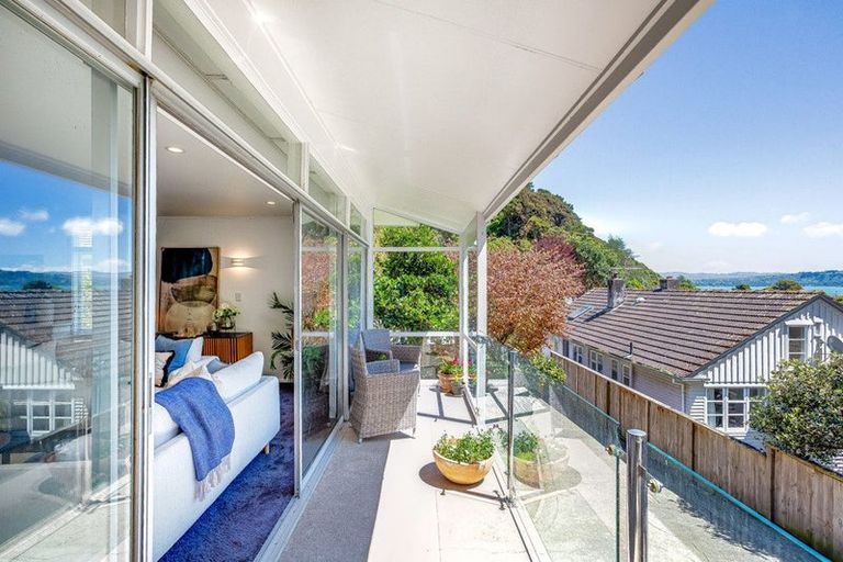 Photo of property in 31a Nikau Street, Eastbourne, Lower Hutt, 5013