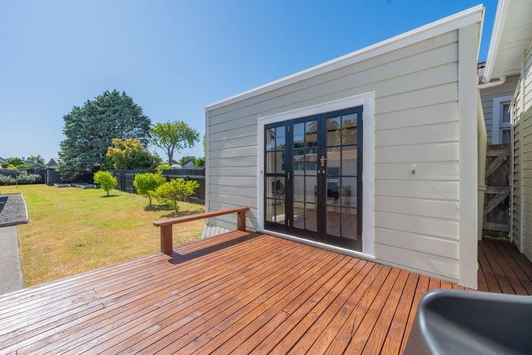 Photo of property in 5 Georges Drive, Napier South, Napier, 4110