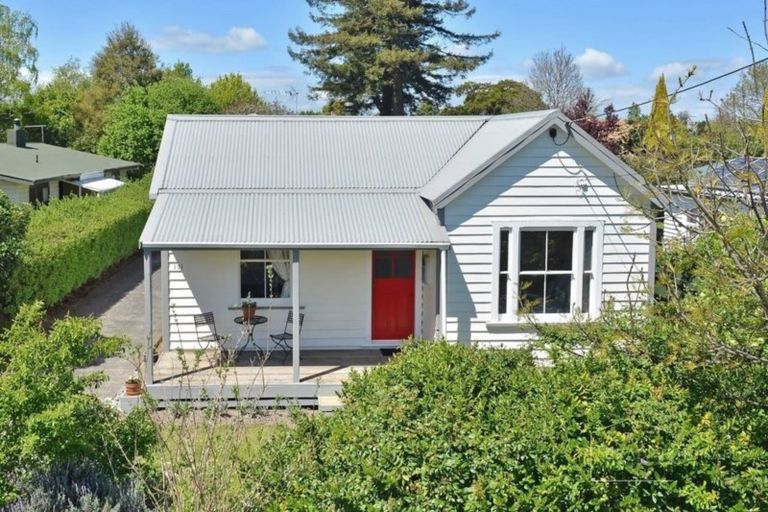 Photo of property in 131 West Street, Greytown, 5712