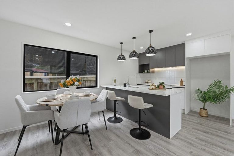 Photo of property in 16 Kirby Street, Glendene, Auckland, 0602